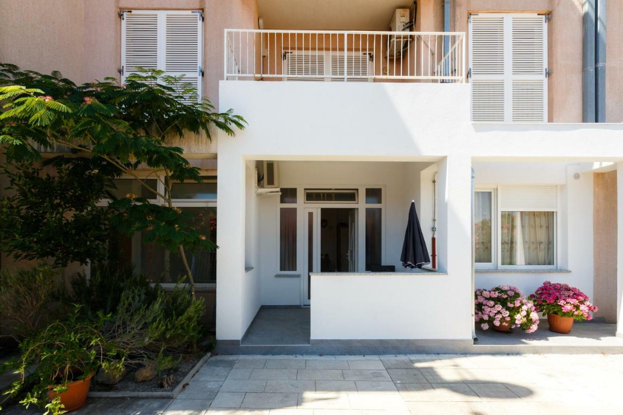 Apartment Rosemary 24 Krk Town Exterior photo